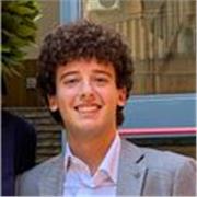Offro lezioni online di materie umanistiche (italiano, latino storia) con metodo di studio personalizzato per liceali.