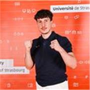 Professeur de karaté et titulaire d’une licence STAPS, je suis à votre disposition pour pratiquer le sport tout au long de l’année