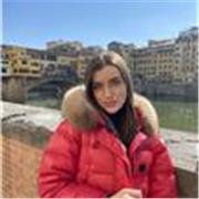 Professeure d’italien bilingue propose cours pour tous niveaux 