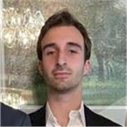 Studente universitario certificato Oxford livello C1 in lingua inglese