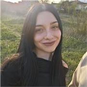 Estudiante de biología y gran facilidad para impartir cualquier asignatura de primaria, secundaria y bachillerato