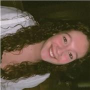 Imparto clases de apoyo escolar en base a las necesidades del alumno, preferiblemente, cine, audiovisual, historia del arte. Niñera con conversaciones en ingles.