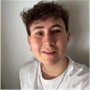 Me considero una persona educada, responsable y empática. Con capacidad para desplazarme y con tiempo suficiente para prepararme las clases e impartirlas de la mejor forma y sobre todo hacerla amena.