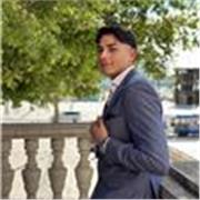 Formativo con Grado Superior y Bachillerato de Ciencias Sociales, que ayudó a todo tipo de tareas de repaso, trabajos y el día día