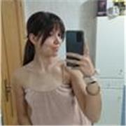 Maestra titulada en educación infantil y primaria con educación física, y nivel alto de ingles. Experiencia clases inglés
