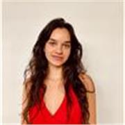 Soy una persona responsable y creativa. Daría clase a niños y niñas de primaria, secundaria y bachillerato.