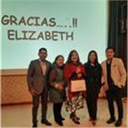 Profesor Universitaria imparte clases para niños y jovenes de 8 años a 30 años