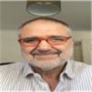 I am a highly cultured person who speaks a very good Italian, good English and French and rudiments of Spanish and German and who understands very well the difficulties of those trying to learn a foreign language and knows how to deal with them. My lesson
