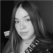 Profesora titulada en derecho y actualmente estudiante de medicina veterinaria, tengo poca experiencia pero me gusta enseñar.