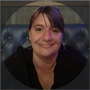 Doy clases de apoyo en inglés, me adapto a las necesidades del alumno. Tengo experiencia en todas las edades