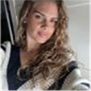 Soy una chica muy paciente y a la hora de enseñar soy una chica muy creativa.