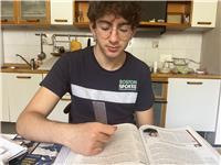 Diplomato in psicopedagogia con 95/100.(voti massimi alle prove orali/scritte) 19 anni. ripetizioni, aiuto compiti scienze umane