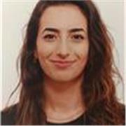 Estudiante de traducción e interpretación con C1 de Cambridge y experiencia previa como profesora de idiomas en Irlanda.