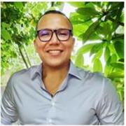 Maestro de español con experiencia en clases en línea para niños y adultos