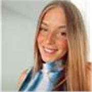 Graduada en bachillerato y selectividad en el curso 2023/2024.