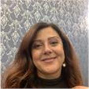 laureata in giurisprudenza offre lezioni private in diritto e italiano a studenti