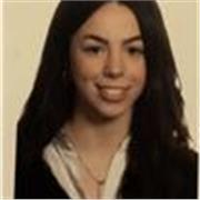 Profesora de Lengua Castellana y Literatura estudiante de periodismo imparte clases didácticas y entusiastas sobre la materia