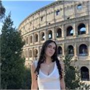 Profesora de apoyo escolar especializada en educación primaria. Cualquier materia