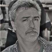 Professeur diplômé en sciences économiques et disposant d'une expérience de 5 années dans les cycles Post Bac.