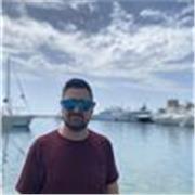 Soy técnico superior de sistemas informáticos en redes.