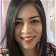 Me defino como un facilitador del aprendizaje: alguien que explica con claridad, adapta el contenido a cada persona.