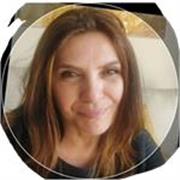 Mente abierta, me adapto facimente.
Me gustaria ayudar a quien le apasiona la estetica y la belleza