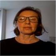 Profesora de apoyo en asignaturas relacionadas con las Humanidades (Historia, Arte, Literatura, etc.) y la Danza Clásica