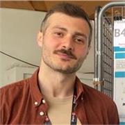 Ricercatore con PhD in biologia offre lezioni e ripetizioni di tutte le materie fino al liceo e biologia/chimica per università