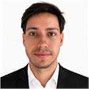 Graduado en Educación Primaria, con experiencia en prácticas docentes y trabajo con niños. Ofrezco clases de apoyo y refuerzo.