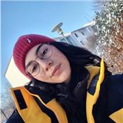 Profesora nativa con experiencia en clases de español para extranjeros. Metodología participativa y dinámica