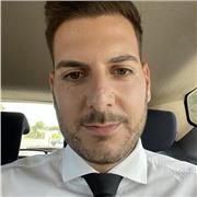 Insegnante di Materie prettamente economiche (economia, diritto commerciale, diritto privato)