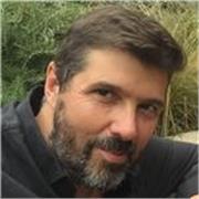 Profesor en inteligencia artifical con amplia experiencia en manejo de aplicación e implementación de proyectos