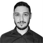 Interactive media designer professionista offre lezioni di HTML5 e CSS online.