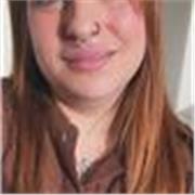 Me defino como pedagoga y formadora, cercana, creativa y orientada a resultados. Doy clases a Primaria y ESO con repaso general.