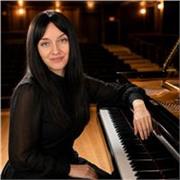 Impara il pianoforte vivendo l'inglese con un'insegnante che insegna pianoforte nelle scuole di Londra