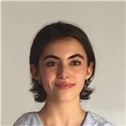 Hola! Soy Aitana tengo 21. Doy clases de inglés para niveles de ESO y bachillerato (puedo dar clases para cursos inferiores!), tengo la titulación de C1 por Cambridge y experiencia enseñando y ayudando para exámenes, practica de speaking y writing