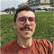 Se hai bisogno di aiuto, ti aspetto: offro lezioni di Italiano (Grammatica e Letteratura), Filosofia, Storia e Inglese.