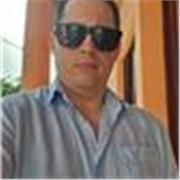 Profesor de informática apto para todas las edades 