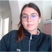 Profesora de derecho administrativo (particular)