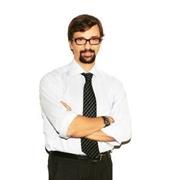 Giornalista professionista con oltre 25 anni di esperienza nel giornalismo politico-parlamentare e sportivo. Capo-servizio inviato