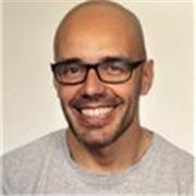 Professeur d’espagnol natif avec 20 ans d’expérience dans l’enseignement. Je propose des cours en ligne pour tous âges et niveaux