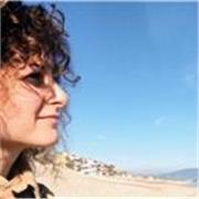 Laureata in biologia impartisce lezioni di biologia generale a ragazzi delle superiori e universitari