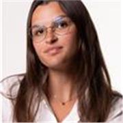 Sono una psicologa e da sempre ho a cuore il benessere e la crescita dei bambini. 