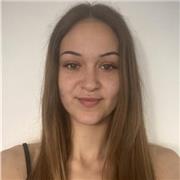 Estudiante de magisterio (E.P). Ofrezco clases de Lengua Catalana, Lengua Castellana, Geografía e Historia,etc. Nivel Bachiller