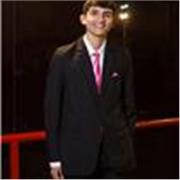 Técnico Químico imparte clases de química para secundario e ingreso a la facultad