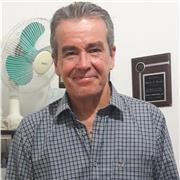 native Speaker seeks to teach eager Brazilian students