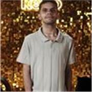 Professor de inglês com didática flexiva e aulas pensadas exclusivamente para os alunos