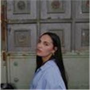 Profesora titulada en Educación Infantil, que puedo impartir clases a niños de 0 a 10 años.