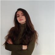 in lettere moderne e comunicazione impartisce ripetizioni di storia