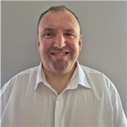 Experienced, supportive tutor helping social science students succeed.